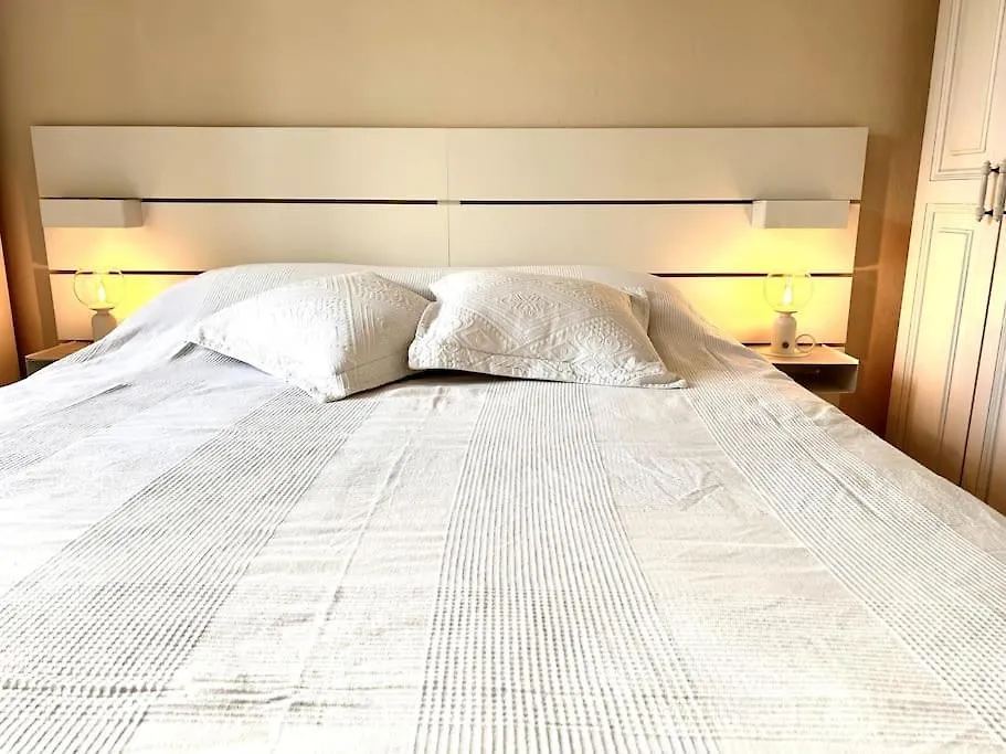 Elegante Appartamento In Centro Milan Apartment