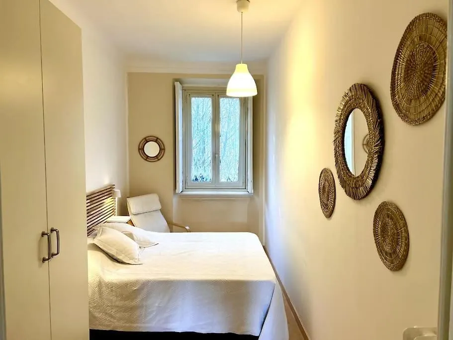 Apartment Elegante Appartamento In Centro Milan Italy
